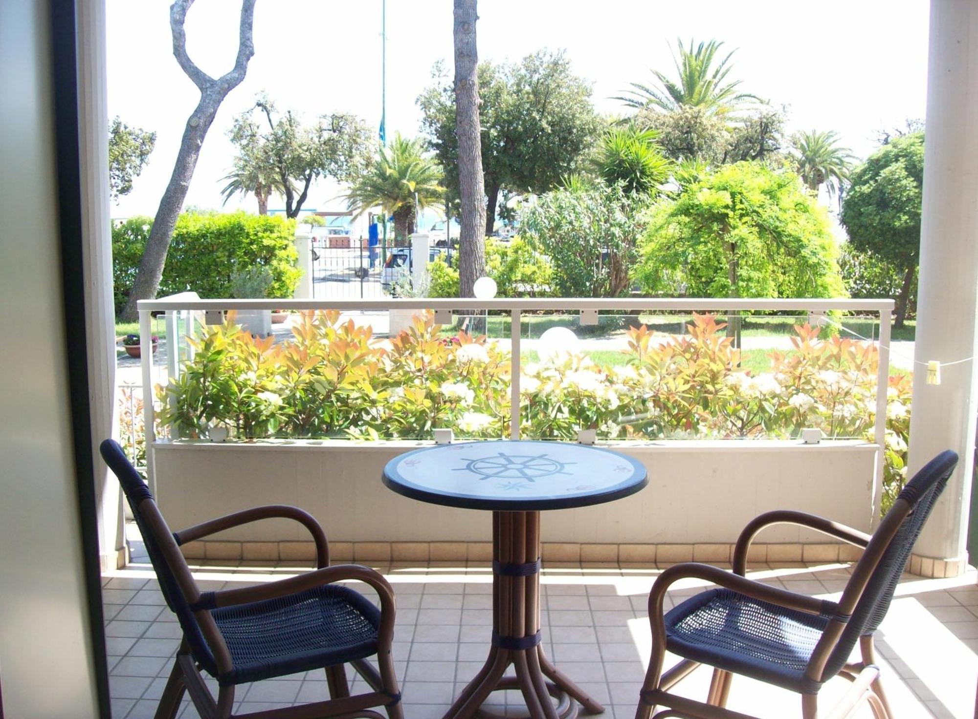 Hotel Sole 길라노바리도 외부 사진
